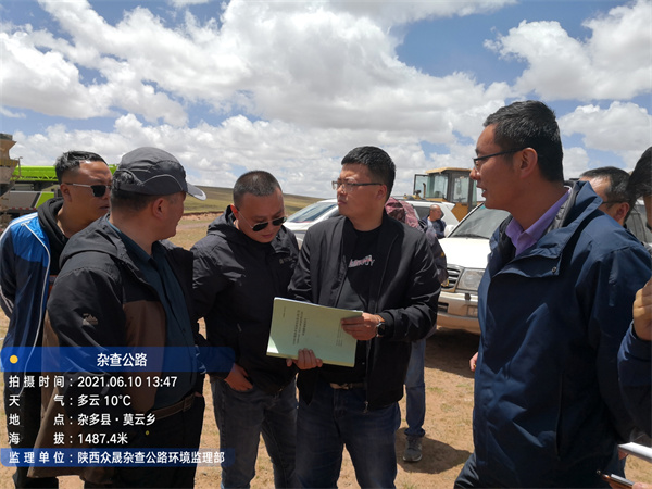 171495651794502336lZ.jpg 工作照片.jpg