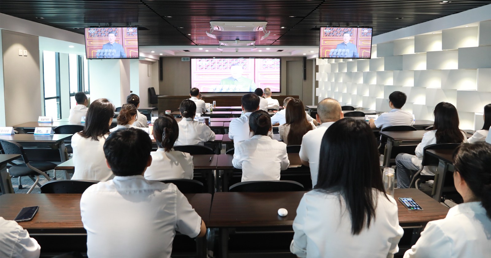 1756888705206692IZfO.jpg 1756888705206692IZfO.jpg